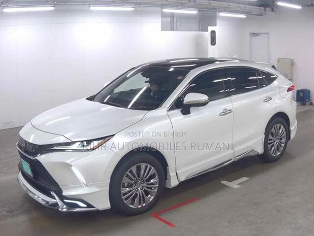 Toyota Harrier Z LEATHER,Glass Roof 2022