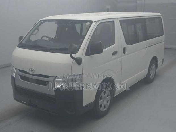 Toyota Hiace dx package key 2021