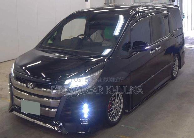 Toyota Noah HYBRID PKG.SI WXB 2021