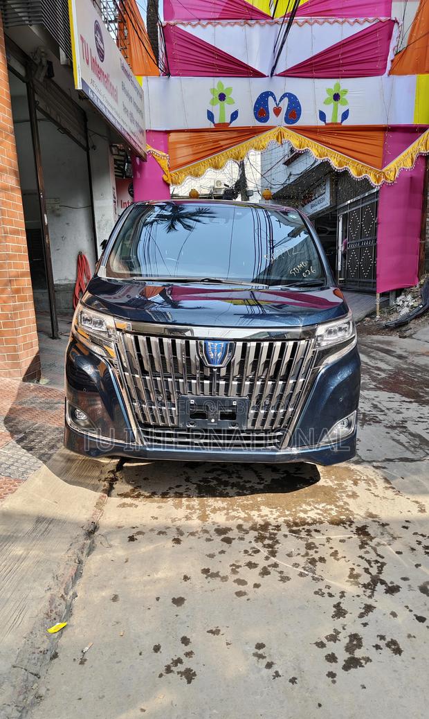 Toyota Esquire GI PREMIUM PKG 2020