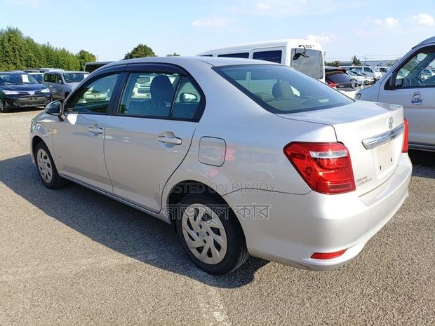 Toyota Axio HYBRID 2020
