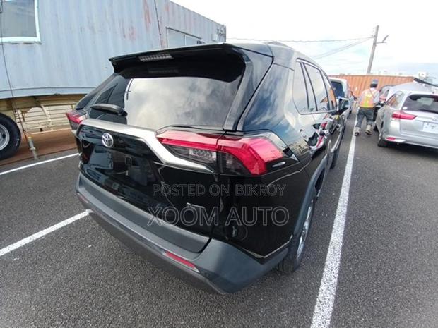 Toyota RAV4 G PKG PEARL HYBRID 2020