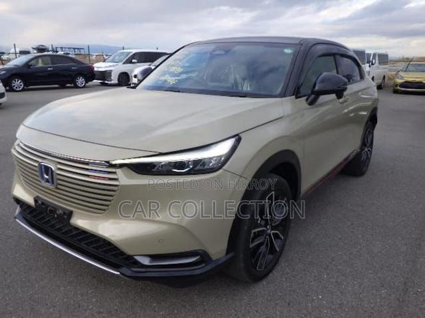 Honda Vezel E PLAY PACKAGE 2021