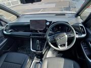 Toyota Noah SZ Hybrid Pearl 2023 for sale