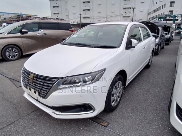 Toyota Premio F KEY START 3.5POINT 2020