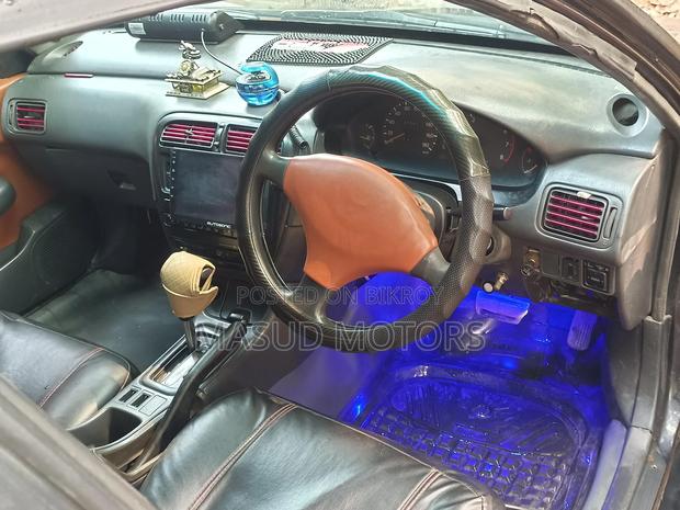 Toyota Carina . 1997