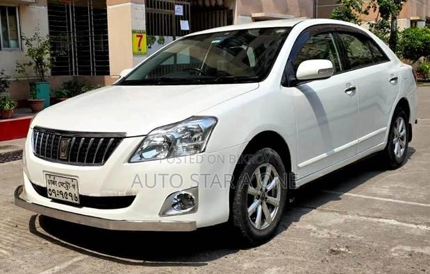 Toyota Premio F Octane Drive 2011