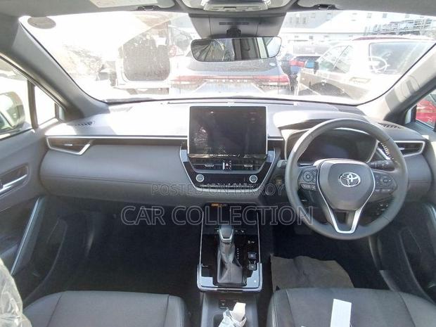 Toyota Corolla Cross 2025