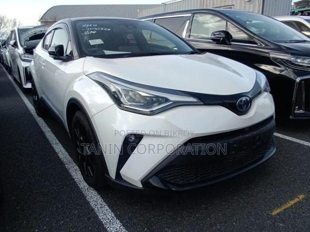 Toyota C-HR G Mood Nero 2021