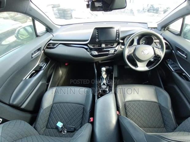 Toyota C-HR G Mood Nero 2021