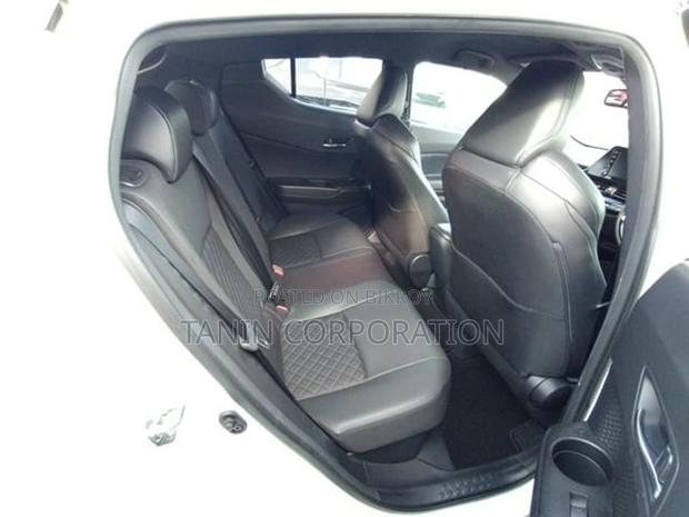 Toyota C-HR G Mood Nero 2021