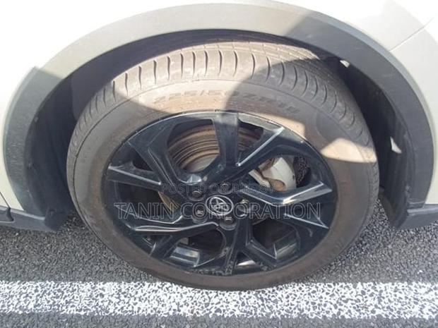 Toyota C-HR G Mood Nero 2021