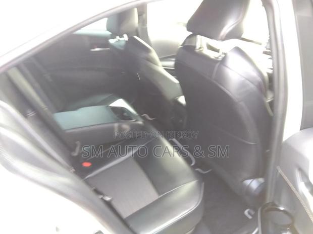 Toyota Corolla WXB Pearl TRD Aero 2020