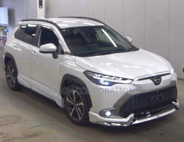 Toyota Corolla Cross Hybrid-Z-Leather. 2021