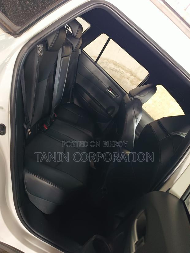 Toyota Corolla Cross Hybrid-Z-Leather. 2021