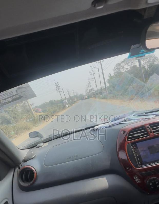 Toyota RAV4 With sunroof 2003