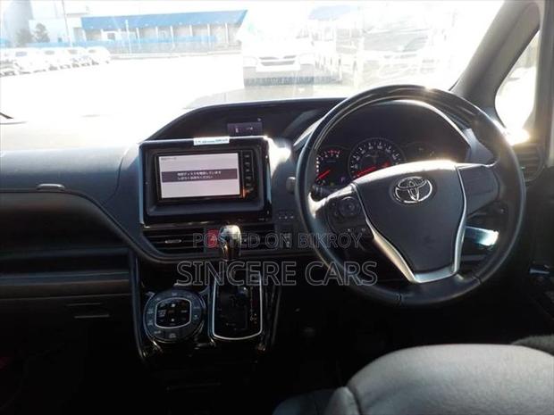 Toyota Noah SI WXB NON-HYBRID 2021