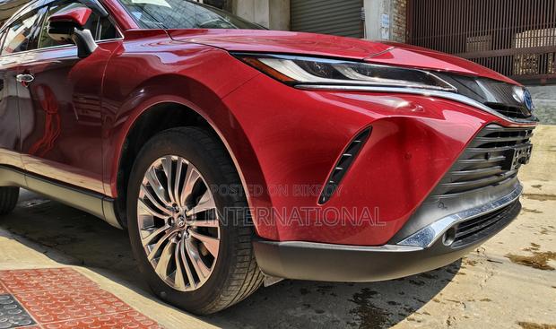 Toyota Harrier Z PKG & PANORAMIC.. 2021