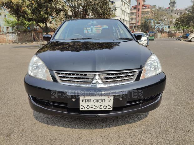 Mitsubishi Lancer Ex 2011
