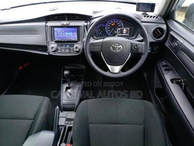 Toyota Axio EX HYBRID 2021 Silver