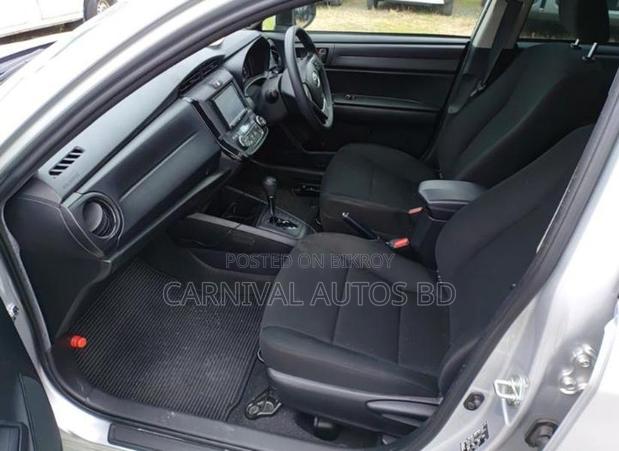 Toyota Axio EX HYBRID 2021 Silver