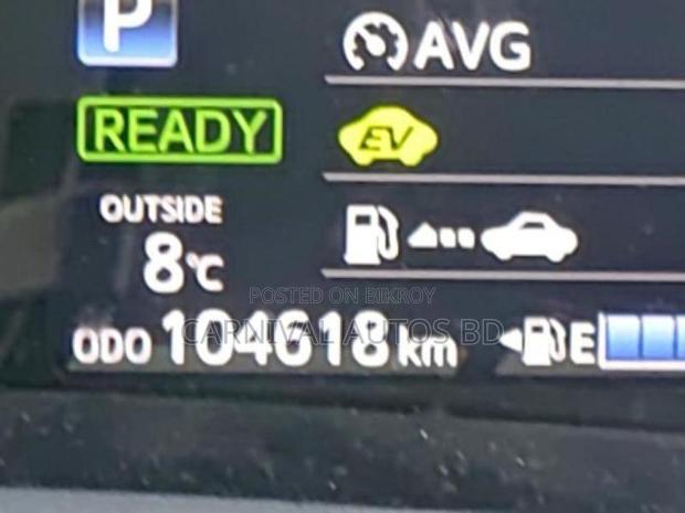Toyota Axio EX HYBRID 2021 Silver