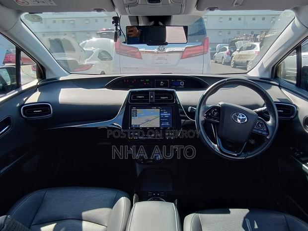 Toyota Prius A Touring 2021