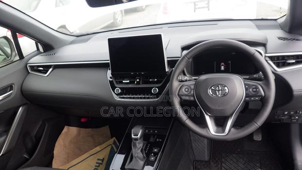 Toyota Corolla Cross Z Leather HV Pearl 2026