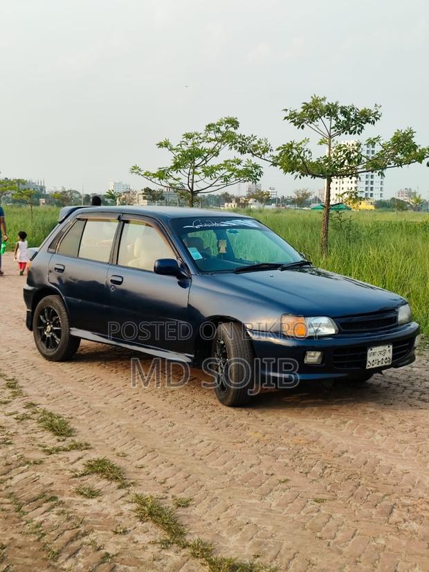 Toyota Starlet . 1995