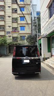 Toyota Noah X package 2018 for sale