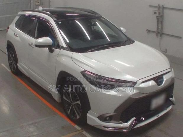 Toyota Corolla Cross Z Pearl Full Option 2021