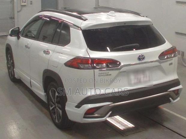 Toyota Corolla Cross Z Pearl Full Option 2021