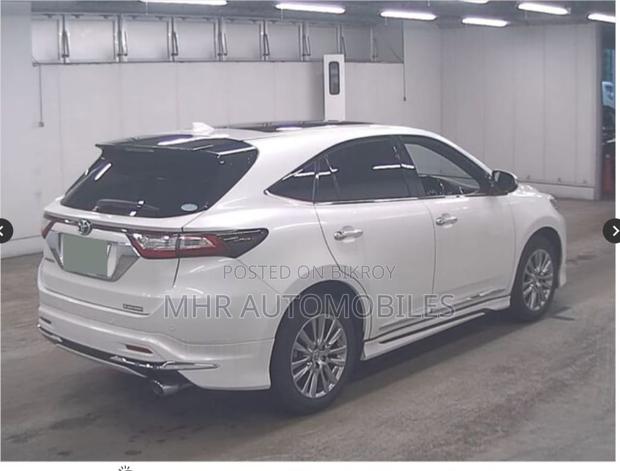 Toyota Harrier PROGRESS METAL AERO 2020