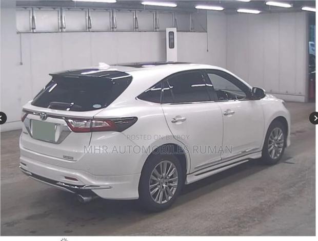 Toyota Harrier PROGRESS METAL AERO 2020
