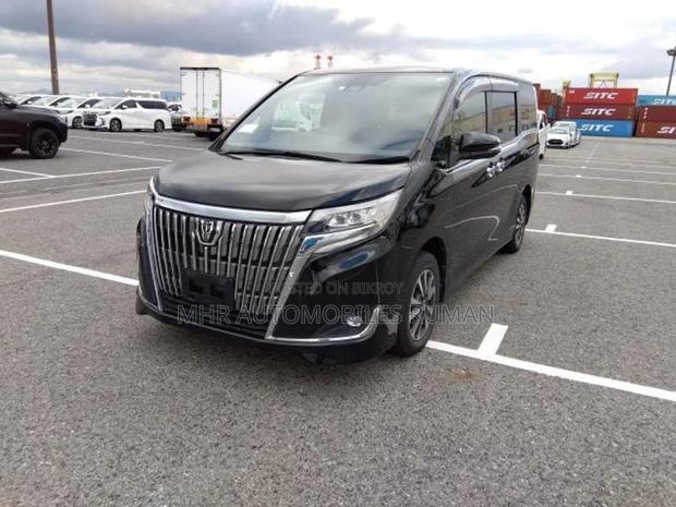 Toyota Esquire GI Pkg 2019
