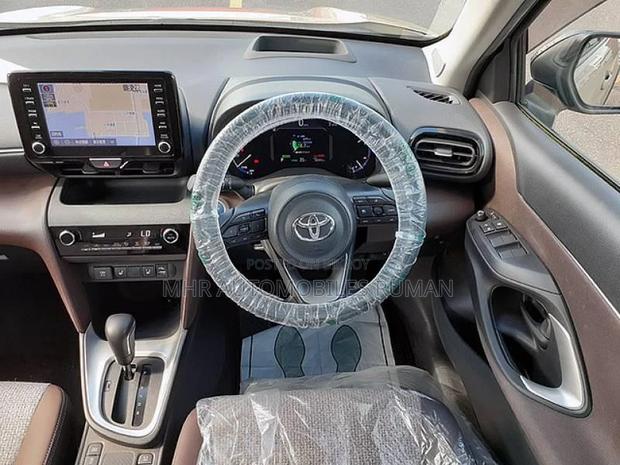 Toyota Yaris Cross Z LEATHER AERO KIT 2021