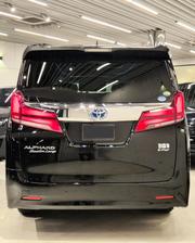 Toyota Alphard Executive Lounge 2019 for sale