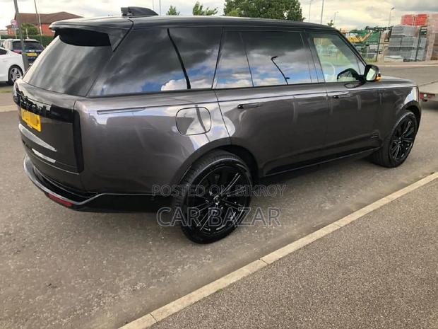 Range Rover Vogue 3.0L PHEV ingenium 2025