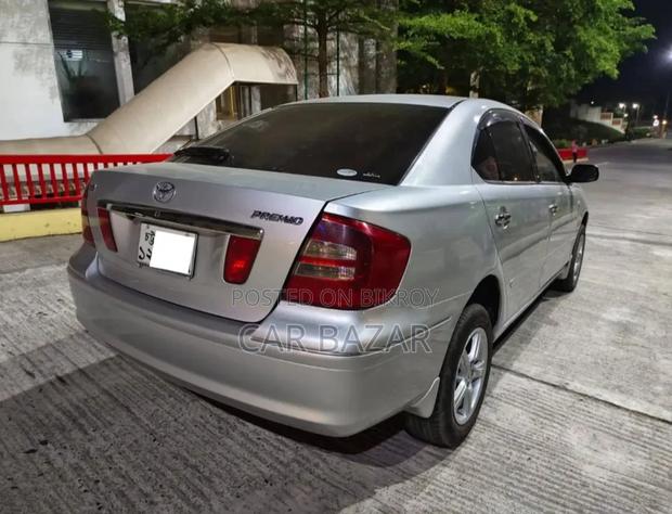 Toyota Premio F type Selection 2005