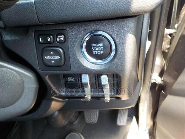 Toyota Hiace Super GL Dark Prime2 2021
