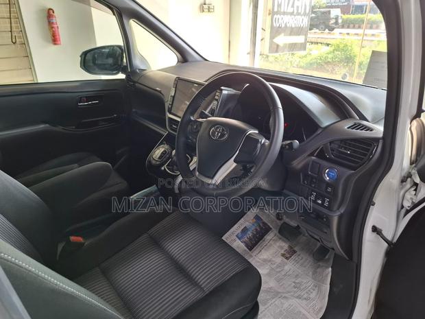 Toyota Voxy ZS KIRAMIKI 2 2020