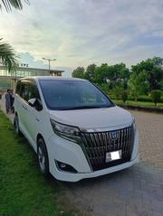 Toyota Noah Esquire Gi Premium 2018 for sale