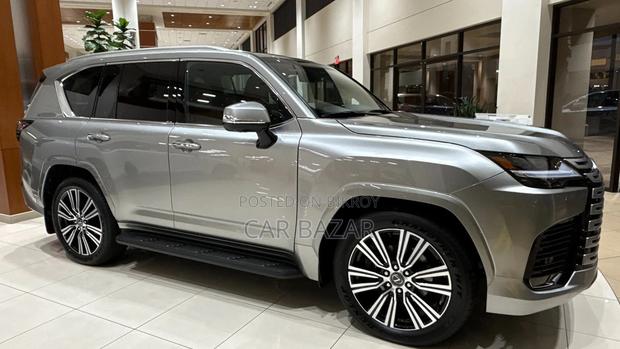 Lexus LX 600 F SPORT TURBO V6 2023