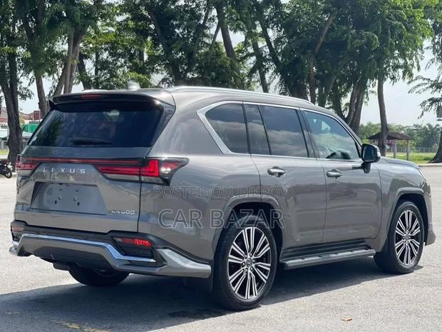 Lexus LX 600 F SPORT TURBO V6 2023