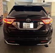 Toyota Harrier Progress Metal Adv 2017 for sale