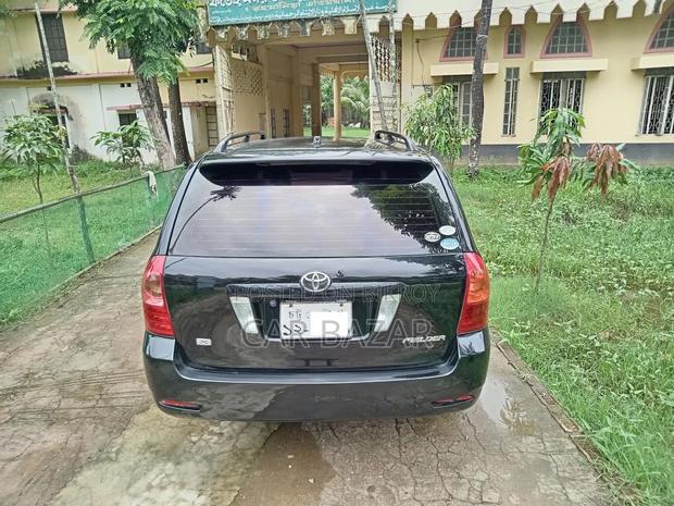 Toyota Fielder XG Edition Black 2005