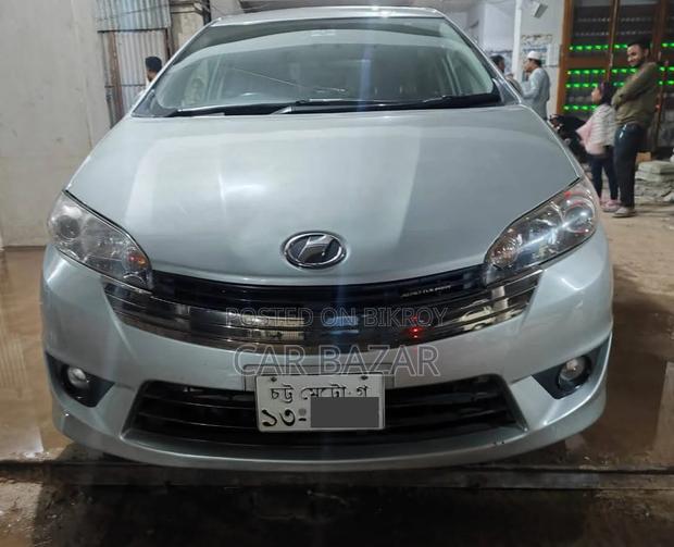 Toyota Wish 7Seat Sunroof S 2010