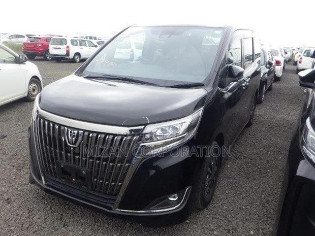 Toyota Esquire Gi package 2020