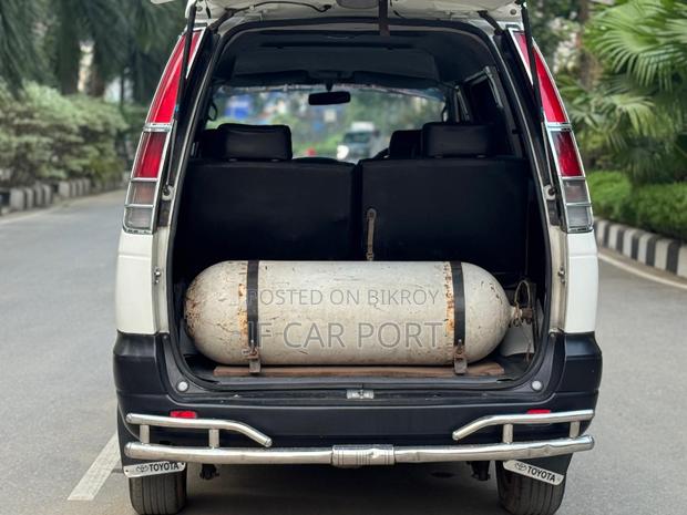 Toyota Noah GL KR 42standardroof 2004