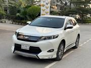 Toyota Harrier 2015 Pearl for sale